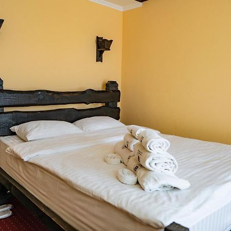 Dniprovskiy Dvir Stari Kodaky Oda fotoğraf
